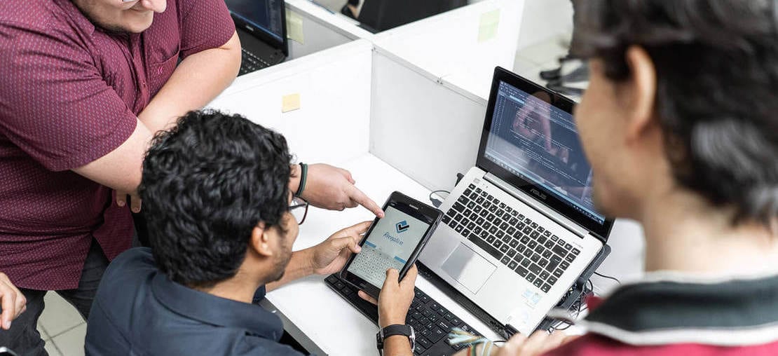 Empresas de tecnologia: quais os benefícios de contratar e como escolher a melhor?